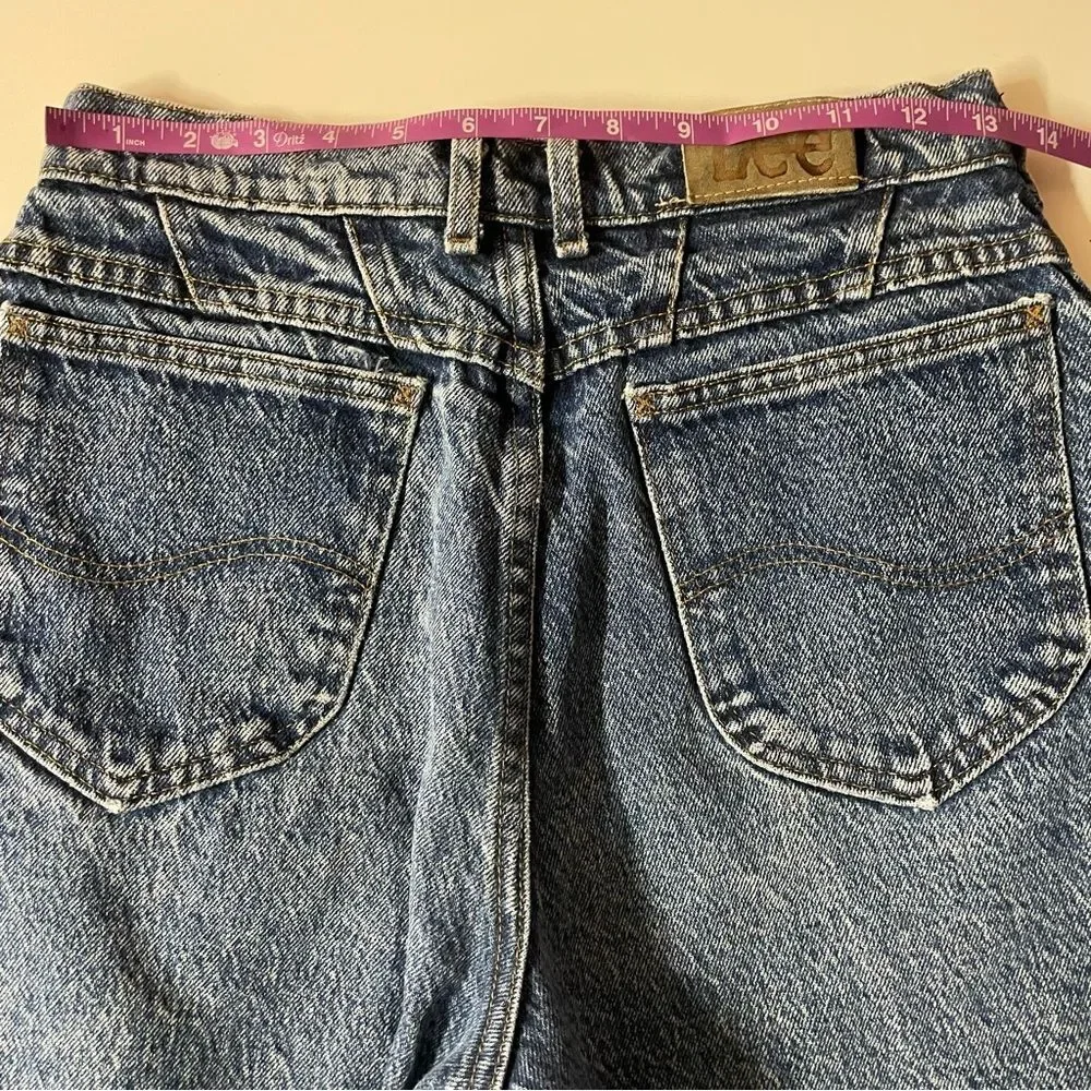 Vintage Lee Riders Dark Medium Wash Denim Cut Off Shorts Size 10 Petite GUC